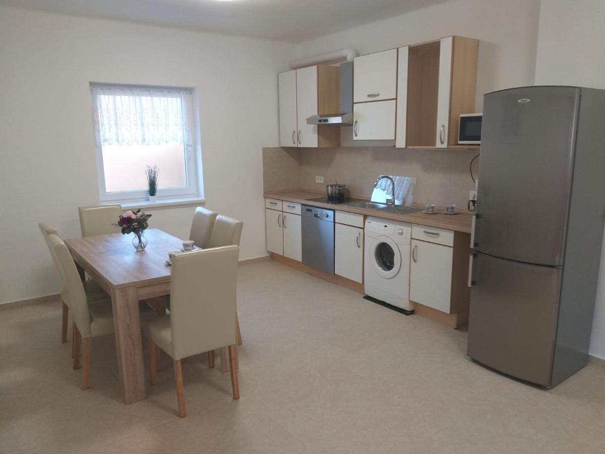Apartment In Balatonlelle 40765 エクステリア 写真